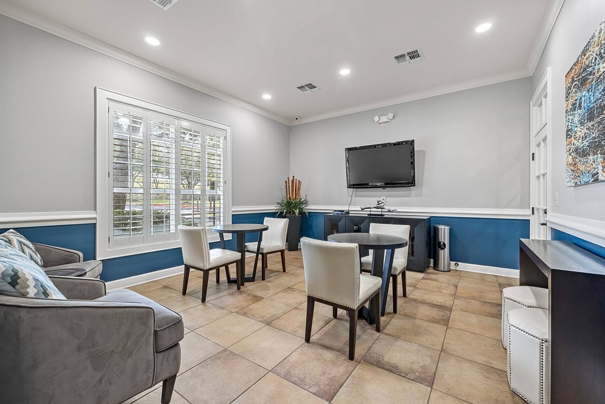 Marquis At The Rim Apartments